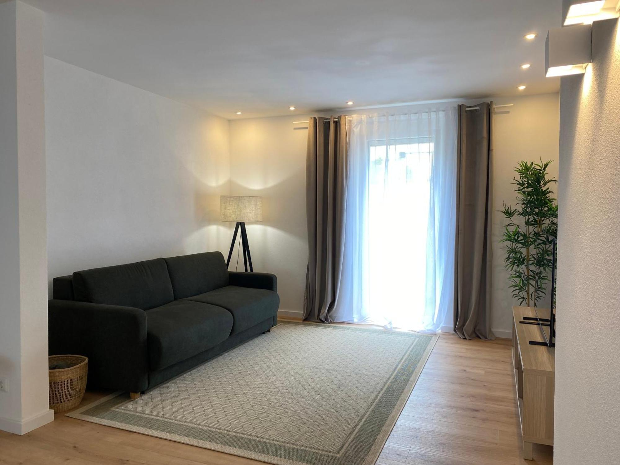 Modern Living Apartment - Naehe Krankenhaus, Altstadt, Bahnhof - 3-Zimmer * Amberg