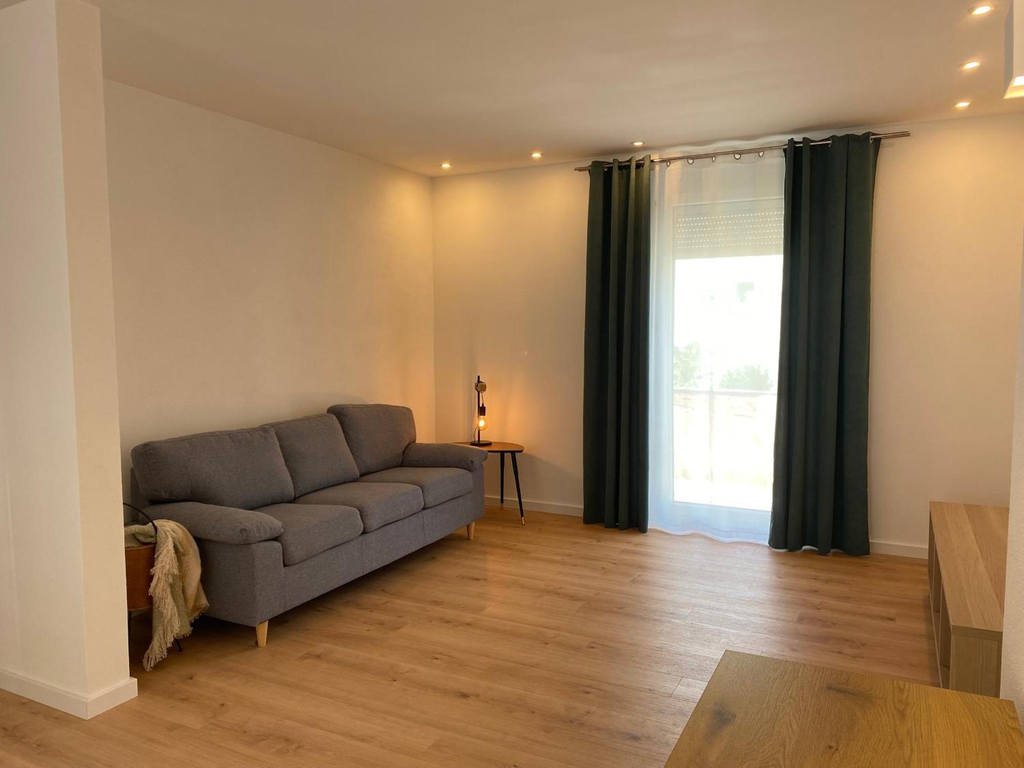 Modern Living Apartment - Naehe Krankenhaus, Altstadt, Bahnhof - 3-Zimmer