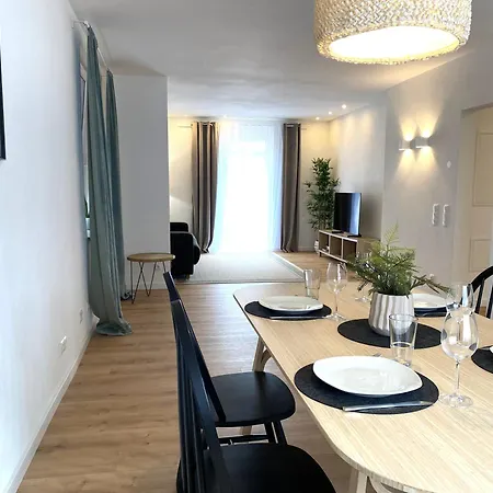 Modern Living Apartment - Naehe Krankenhaus, Altstadt, Bahnhof - 3-Zimmer Amberg Exterior foto